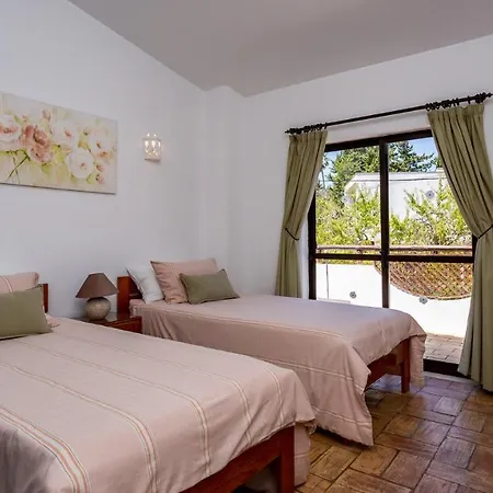 Villa Hibiscus *